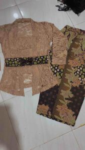 SETELAN KEBAYA ANAK SD - SETELAN KEBAYA STRAIT