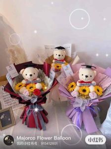 Korean Style Graduation Convocation Bear Soap sunflower with Baby Breath Bouquet | Flower bunga 毕业熊向日葵香皂满天星花束