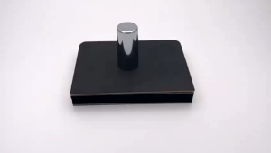 pajangan meja stik man gravitasi balance