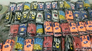 Sarung Tangan Kiper Berkualitas Bisa COD