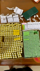 Battery Rechargeable Isi Ulang AA A2 1000Mah 12v Baterai Batre Cas Ni-Cd