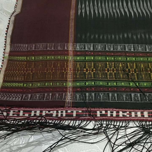 Ulos Bintang Maratur & Tenun Porsea: Pakaian Adat Batak Toba