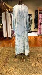 Caroline Dress by Dian Pelangi: Busana Muslim & Model Korea Terbaru