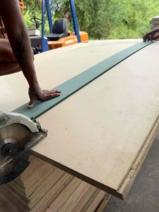 ไม้ปูพื้นเตียง3ฟุต>>ถูกที่สุด<<ขนาด ก:91.5ซม.xยาว 198 ซม. ไม้อัด HMR หนา 7-9 มิล ไม้กันชื้น แข็ง หนา ทน ของส่งไว มีพร้อมส่ง