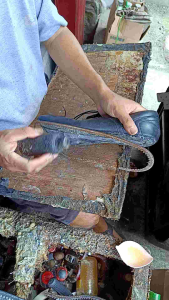 Adhesive Remover Strong Powerful for Reglue Rubber Shoes