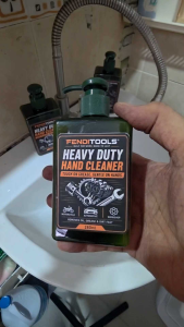 Fenditools Heavy Duty Hand Cleaner 280ml Tough on grease Gentle on hands Industrial-grade tool for mechanics and workers.