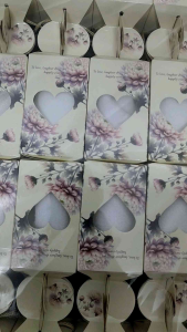 Doorgirft Handkerchief Perkhawinan / Doorgirft Handkerchief Perkhawinan / 20 Pcs Per Pkt Souvenir Doorgirft Handkerchief / Wedding Gift / Souvenir Doorgirft / Gift Perkhawinan Decoration / DIY Decoration Perkhawinan Souvenir / Souvenir Gift.