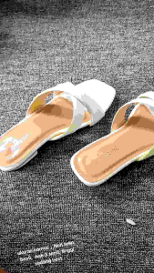 Sendal Wanita Hak 3 cm Nonselip Ringan Elegan Cocok Dipakai Acara Apapun