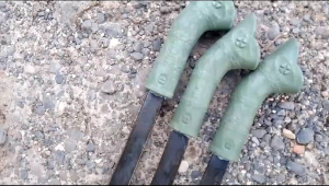 PARANG TEBAS A. TORIK UKURAN 70 -80 CM PRODUK LOKAL KUALITAS SANGAT TAJAM BAHAN BESI FER BAJA BERKUALITAS.