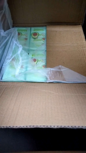 Khăn ướt mini bơ