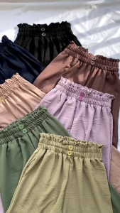 Celana Kulot Polos Wanita: Desain & Fitur Terbaru 2023