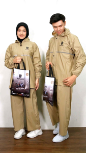 JAS HUJAN RAINCOAT Setelan Celana Baju Terbaik Pria dan Wanita Anti Rembes Bahan PVC 025 Tebal Elastis BY Extrime