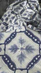 🖤 Vải Thun Lạnh Hoa Văn Xanh Trắng Vintage – Khổ 1m5 | Bán theo mét