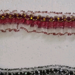 (1meter)lace renda (2inch)utk gubahan hantaranhiasan dulang & raga