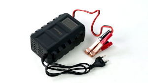 Charger Aki Mobil Car Smart Battery Charger 12V 20-120AH - DXY88