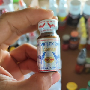 ลำปำ...อาหารสัตว์ปีก พีอาร์ VIPLEX 2000 ขวดแก้ว LAMPAM