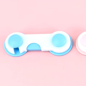 1PCS Kunci Pengaman Lemari Laci Kulkas Penahan Pengait Pintu Alat Pengunci Safety Lock A147