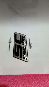 Emblem Knalpot Merek SC PROJECT Model Timbul Free Paku Rivet