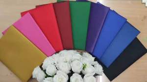 แฟ้มผ้าไหมปกใบประกาศปกวุฒิบัตรปกลงนาม หากต้องการคละสีแจ้งได้ที่ช่องแซท ใส่เอกสารขนาด A4 (ไส่ได้แนวตั้ง/แนวนอน ) สินค้ามีพร้อมส่ง สีผ้าอาจมีการผิดเพี้ยนไปบ้างเนื่องจากแสง และการย้อมในแต่ละครั้ง