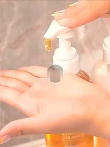 ✴️Ship Within 24H✴️ 300ml BIAOQUAN GINSENG HAIR SHAMPOO 碧奥泉人参洗发水