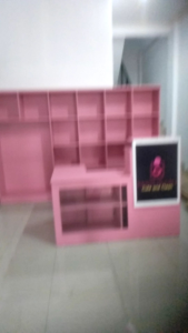 1 Set Rak Ukuran Jumbo & Meja Kasir Leter L BerLogo Nama Bisa Request. Pemesanan Jabodetabek