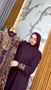 Gamis Maura #3 Premium Ori – Baju Muslim Wanita Elegan Busui Friendly Bahan Organza Royal Twish – Warna Mocca Burgundy Navy Tosca Black Maroon