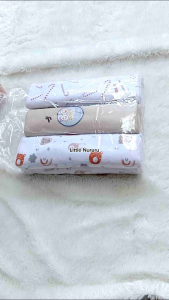 Bedong Bayi Bahan Kaos 3 Pcs Cokelat Series 110 x 90