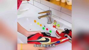 Clothing stain removal wipes down jacket cleaning wipes decontamination and degreasing shoe wipes portable emergency water-free