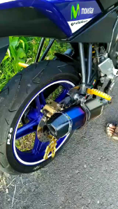 knalpot Akrapovic import taiwan fullsystem R15 v2 R15 V3 v4 xsr155 vixion mt15 gsx150 sonic150 cbr 150r cb150r scorpio tiger satria fu mx king150 verza gl pro cbrk45lokal cbrthailand / knalpot Akrapovic r15 / knalpot vixion / knalpot mt15 / knalpot xsr155