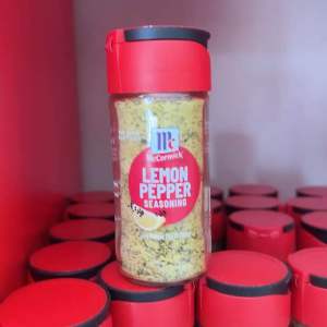 McCormick Lemon Pepper Seasoning 76g Glass Bottle - New Look Same Quality - Lemon and Pepper Seasoning - Glass Bottle - 76g (2.7oz)