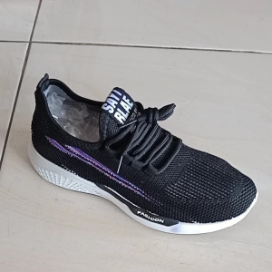 Promo Sepatu Pria Import Fashion Snekers Shoes Kasual Olahraga Kerja dan Santai