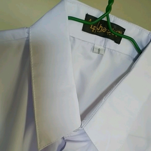 BAJU SERAGAM SEKOLAH SMP WANITA  LENGAN  PANJANG