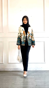 Atasan Batik Wanita Eksklusif Terbaru 2025 Outer Cardigan Blazer Batik