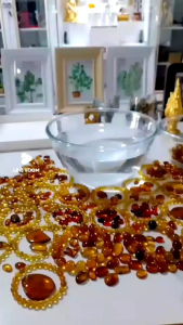 ก-8 แหวนอำพันพม่า ฟอสซิลยางไม้กลายเป็นหินธรรมชาติจากประเทศพม่า เมืองคะฉิ่ง 💥ของแปลก ของหายาก มีตำหนิตามธรรมชาติของอำพันแท้ รับประกันแท้ตลอดชีพค่ะ💥