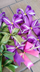 Pita Kado 1 Lusin 2cm: Aksesoris Kado Berkualitas