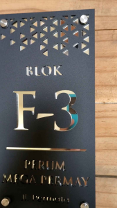 Nomor Rumah Akrilik Elegan 2 Lapis