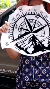 )Decan hình la bàn trang trí nắp capo/ thân xe ô tô dán dễ dàng tại nhà (Tem in/ decal ngoài trời