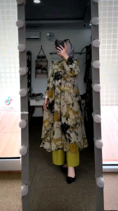 One Set Wanita Hijab Terbaru motif Setelan Panjang Cewe modern