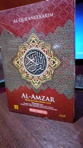 ALQURAN TERJEMAH TAJWID WARNA LATIN A4