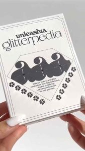 Bảng mắt Unleashia Glitterpedia Eye Palette (9 ô)