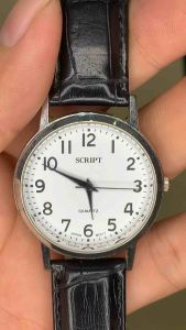 Đồng hồ nam SCRIPT JAXIS QUARTZ JAPAN máy MIYOTA size 35mm dây da đẹp và tốt mặt trắng cọc số học trò đen nổi bật size máy dùng được cho cả nam và nữ