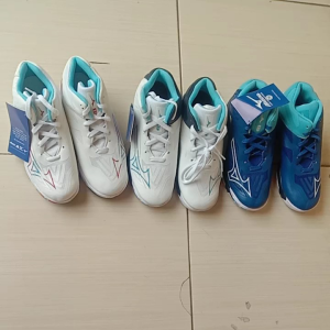 Sepatu Voli Mizuno Wave Lightning Z7 Pria Dan Wanita Sepatu Olahraga Voly Ball Perempuan Laki laki