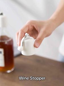 Push Down Wine Stopper Leakproof Airtight Silicone Bottle Cap Expanding Seal for Glass Bottles Reusable Wine Preserver