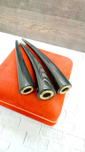 Kualitas Tinggi Klokotan Tanduk Kerbau Hitam Asli A41