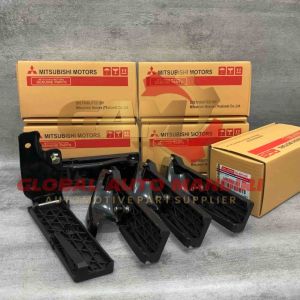 Pedal gas - injakan gas Mitsubishi Ps100-Ps120-Ps135-Ps110-Ps125-Ps136 MB390901