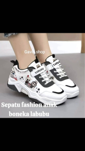 Sepatu Fashion Boneka Labubu Sneakers Anak Wanita/perempuan/cewek warna abu dan Cokelat Buat Paud Tk Sd Size 26-35