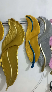 LAMPU LED DINDING MOTIF BULU ANGSA MINIMALIS tersedia beberapa warna