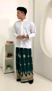 (PROMO SARUNG TERLENGKAP) SARUNG BATIK MOTIF PINTU ACEH KECIL LILIN WARNA TERLARIS SELAMA EVENT SARUNG MODEL TERBARU BISA COD DAN PILIH WARNA