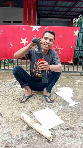 golok tebas bambu kayu kupas kelapa baja per sepuh air