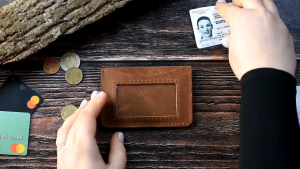 Dompet Kulit Kartu Tempat Credit Card Case Atm Debit Ktp Member Simpel Full Kulit Handmade